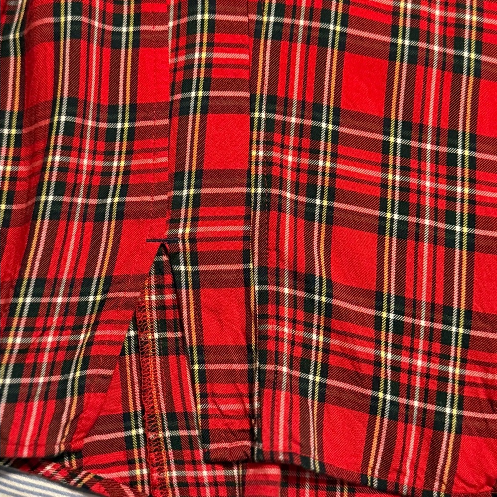 Vineyard Vines Women’s Red Plaid Button-Up Shirt - Picture 5 of 6